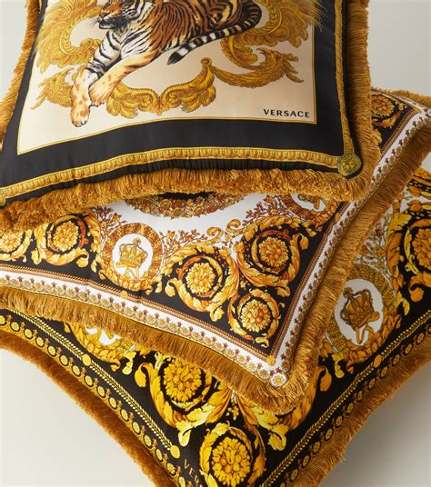 catalogo versace letto rosa vasmara